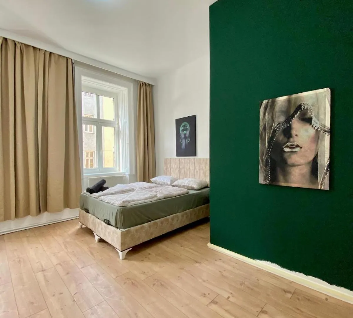 8 Fully Equipped Studio Apt W Terrace Margareten Bécs Apartman
