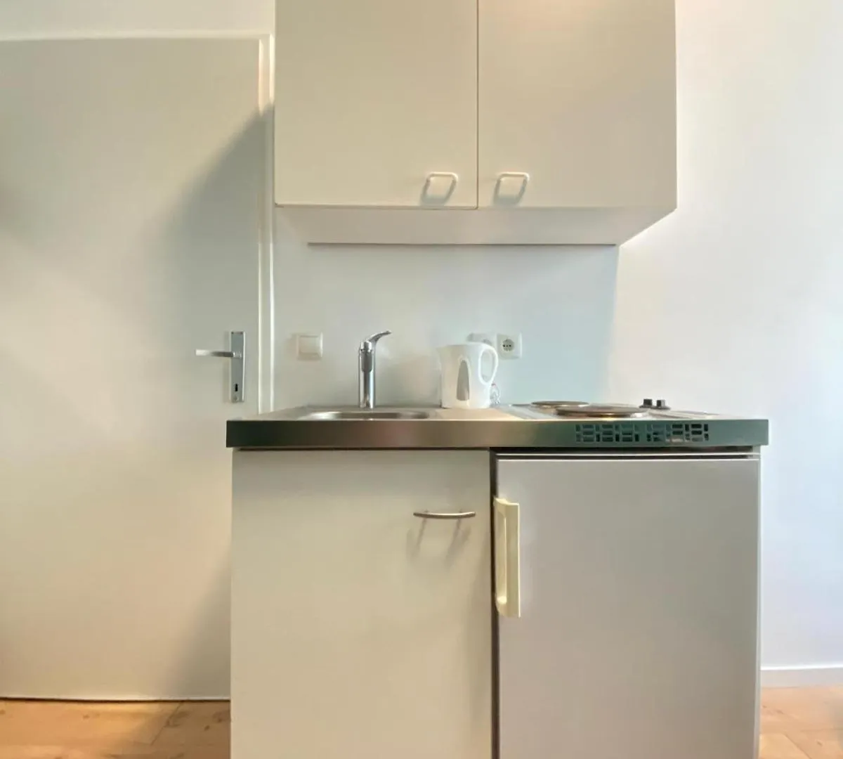 8 Fully Equipped Studio Apt W Terrace Margareten Βιέννη Διαμέρισμα