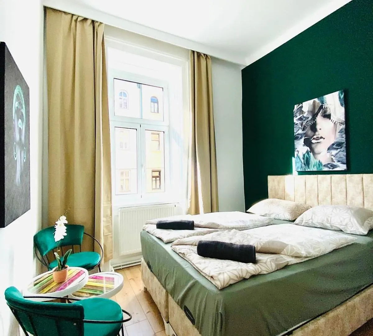 8 Fully Equipped Studio Apt W Terrace Margareten Βιέννη