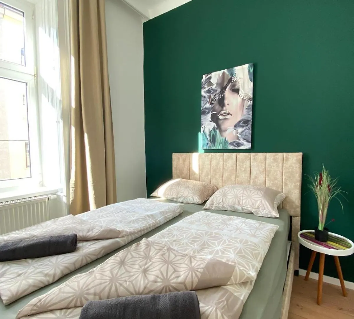 8 Fully Equipped Studio Apt W Terrace Margareten Βιέννη