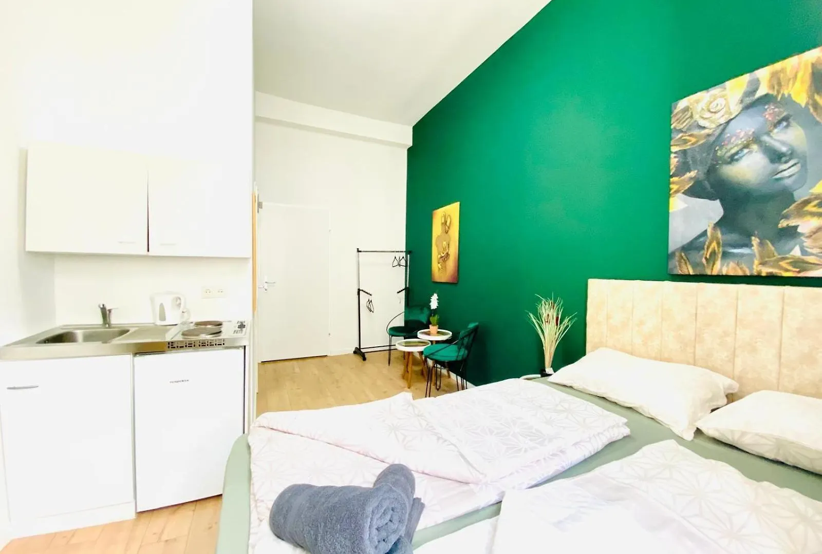 Διαμέρισμα 8 Fully Equipped Studio Apt W Terrace Margareten Βιέννη